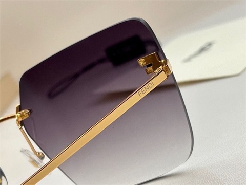Fendi sunglass-205